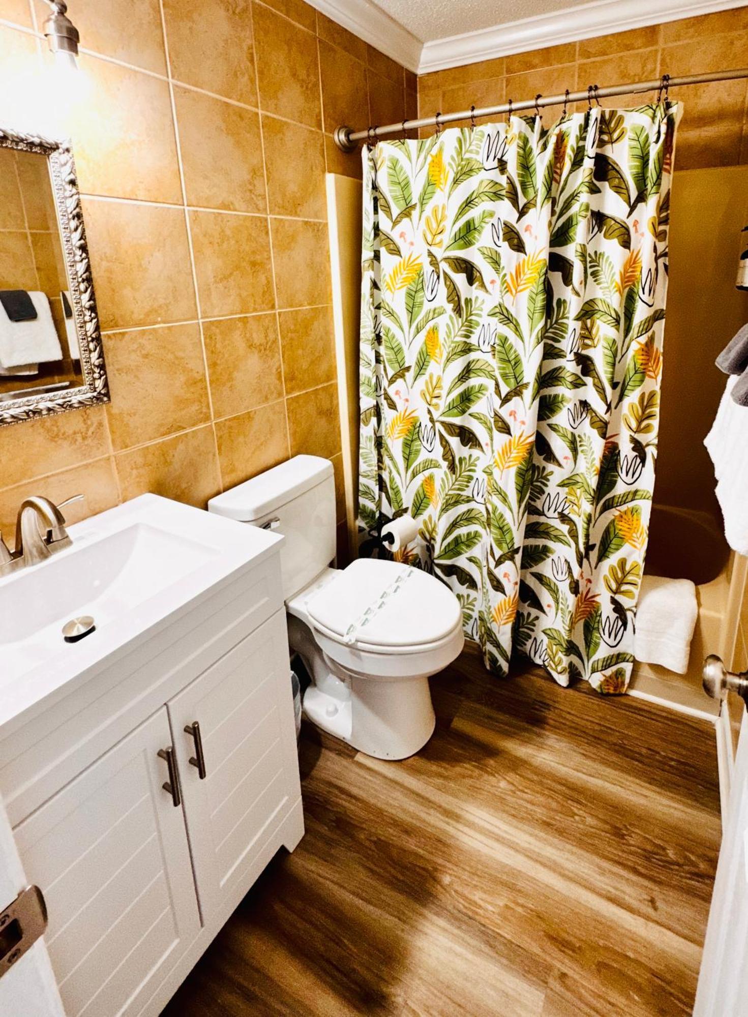 Renovated With Pool And Exclusive Access Gulf Shores